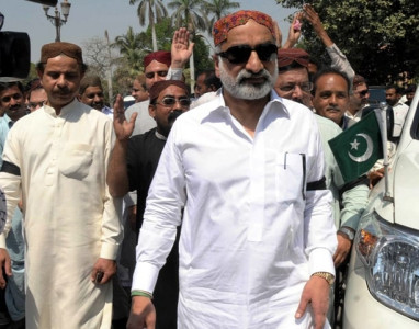 rising political temperatures military brass opposed use of force against mqm rising political temperatures military brass opposed use of force against mqm