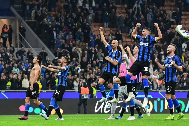 conte s men join favre s side on four points with barcelona top with seven points from three games photo afp