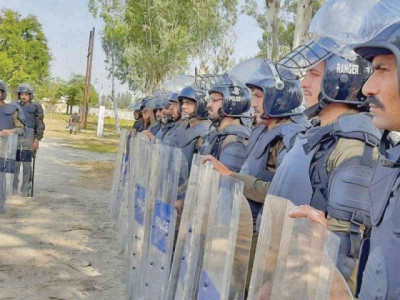 punjab police prepare for jui f s azadi march punjab police prepare for jui f s azadi march
