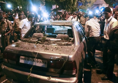 mumbai blasts over 20 killed 141 injured