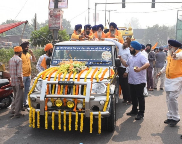 nagar kirtan will enter pakistan through wagah on thursday photo express nagar kirtan will enter pakistan through wagah on thursday photo express