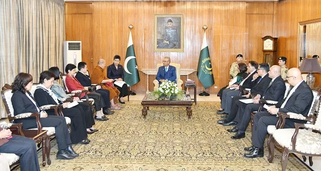 president dr arif alvi meets the visiting delegation from thailand photo pid president dr arif alvi meets the visiting delegation from thailand photo pid
