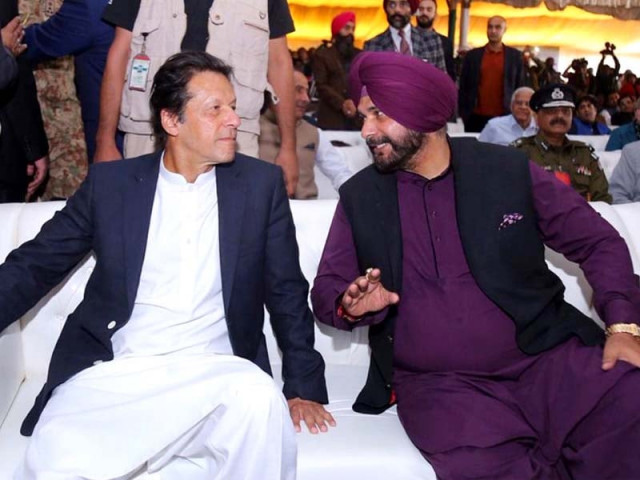 prime minister imran khan is seen with navjot singh sidhu on the groundbreaking ceremony of kartarpur corridor photo pid file prime minister imran khan is seen with navjot singh sidhu on the groundbreaking ceremony of kartarpur corridor photo pid file