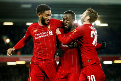 liverpool reach league cup quarters after 10 goal thriller against arsenal