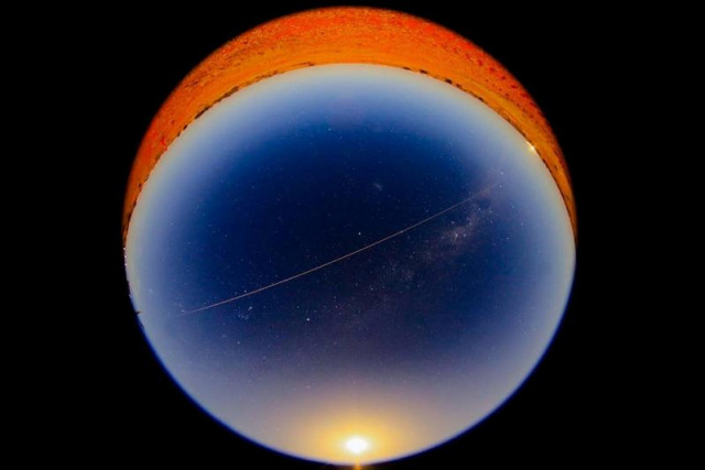 japan retrieves asteroid samples in hunt for origins of planets japan retrieves asteroid samples in hunt for origins of planets