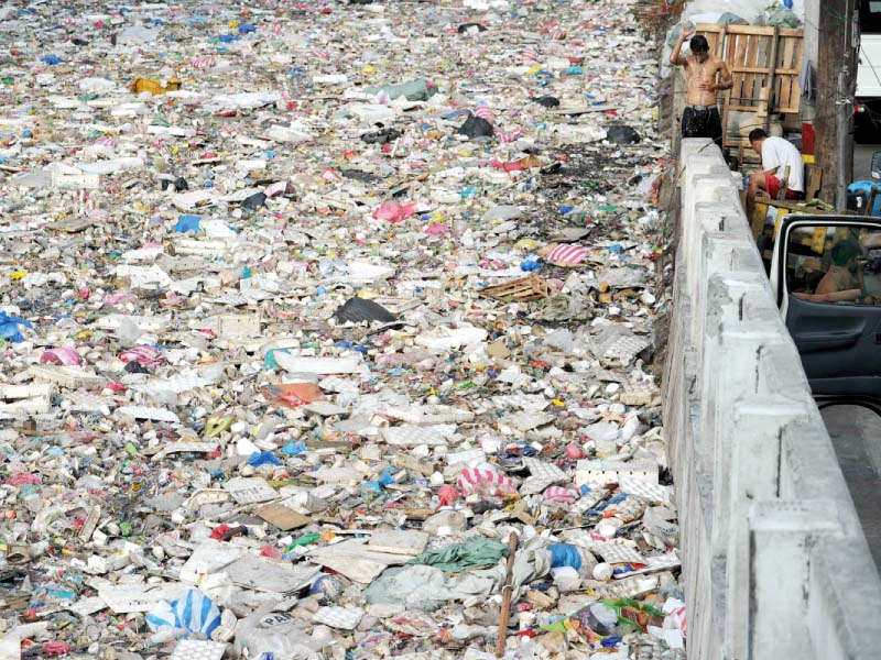 plastic takes 100 to 1 000 years to break down into the earth s structure photo afp