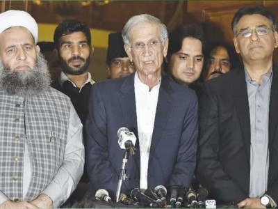 govt says ready for negotiations but pm s resignation is off the table govt says ready for negotiations but pm s resignation is off the table