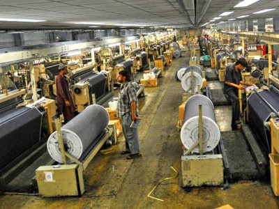 pakistan s textile industry faces serious liquidity crunch