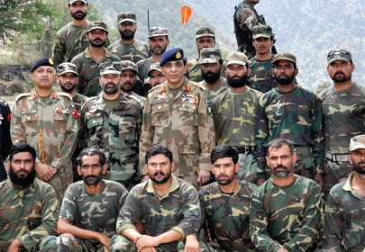 mohmand agency tribes should take effective control to ensure peace says kayani