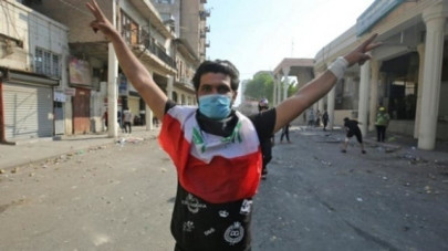 iraq protesters politicians dig in for third week iraq protesters politicians dig in for third week