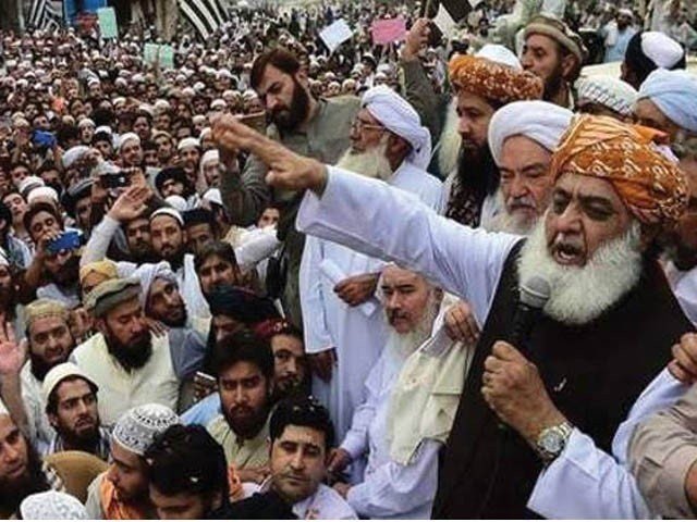 maulana and his non state audience