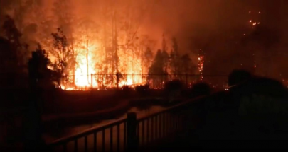 australian firefighters battle blazes brace for more australian firefighters battle blazes brace for more
