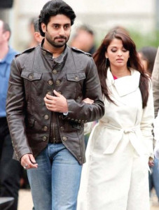 twitter alert bollywood celebs react to mumbai blasts