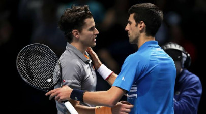 thiem into atp finals semis as djokovic and federer face shootout