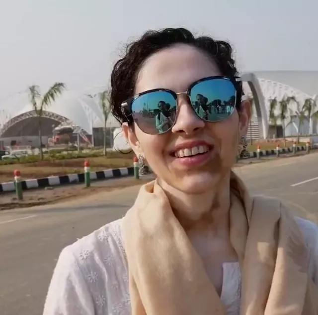 manisha showers praise on pakistan after kartarpur visit screengrab twitter karlrock manisha showers praise on pakistan after kartarpur visit screengrab twitter karlrock