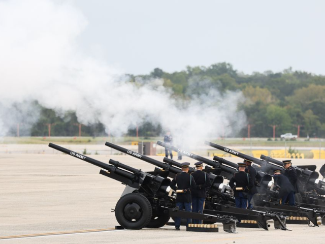 A gun salute is fired to welcome Chinese President Xi Jinping upon his arrival at Joint Base Andrews for a state visit to the United States at the invitation of US President Donald Trump, September 23, 2026. PHOTO: XINHUA