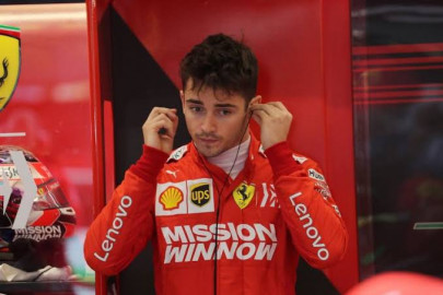 leclerc blames himself for error apologises to ferrari