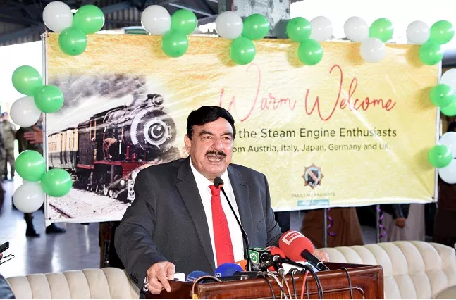 railways minister sheikh rashid addresses the ceremony in rawalpindi photo online railways minister sheikh rashid addresses the ceremony in rawalpindi photo online