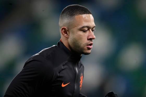depay calls for action after racist chants at dutch match