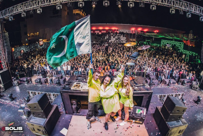 clean bandit sparks fire at solis festival karachi