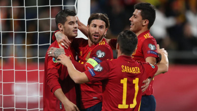 spain put on five star finish by thrashing ragged romania