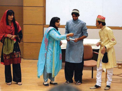 zahrsss innovations in improv theatre