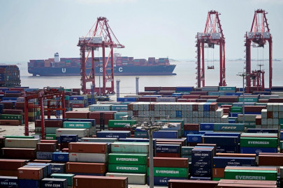 oecd sees global growth at decade low blames govts indecision oecd sees global growth at decade low blames govts indecision