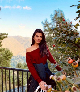 3 local stars who are setting holidaygoals 3 local stars who are setting holidaygoals