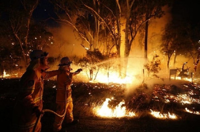 watch bushfire smoke shoots sydney into top 10 global pollution index watch bushfire smoke shoots sydney into top 10 global pollution index