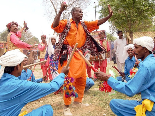 sindhi cultural dancers move to the beat on the second day of lok mela photo inp sindhi cultural dancers move to the beat on the second day of lok mela photo inp