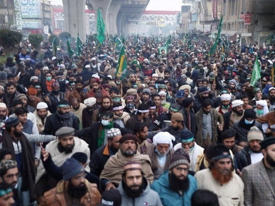 tlp to call off protest in twin cities after successful talks with govt tlp to call off protest in twin cities after successful talks with govt