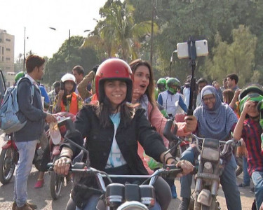 women on wheels kick starts in karachi