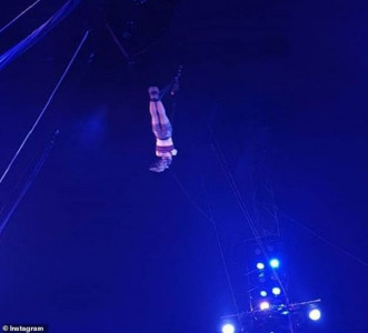 circus acrobat falls 30 feet in front of screaming onlookers circus acrobat falls 30 feet in front of screaming onlookers