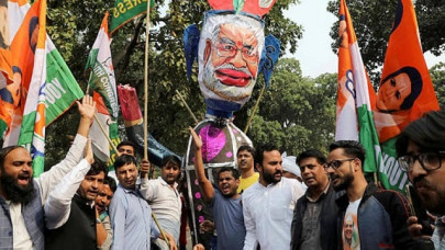 modi s bjp forced out in maharashtra modi s bjp forced out in maharashtra