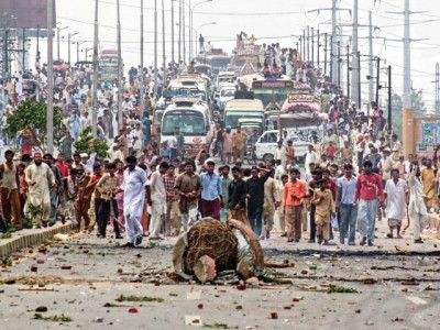 shifting markets kot lakhpat traders move court