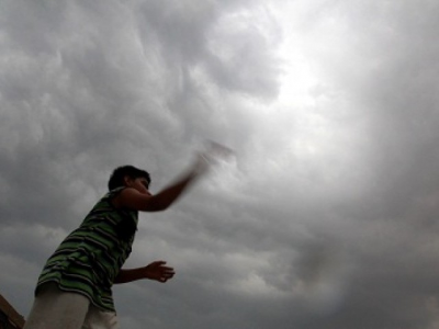 karachi continues to feel the chill karachi continues to feel the chill