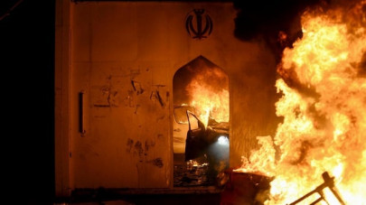 iraq crackdown kills 13 protesters after iran mission torched iraq crackdown kills 13 protesters after iran mission torched