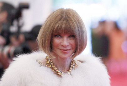 vogue is the biggest influencer of them all anna wintour calls out blogger culture vogue is the biggest influencer of them all anna wintour calls out blogger culture