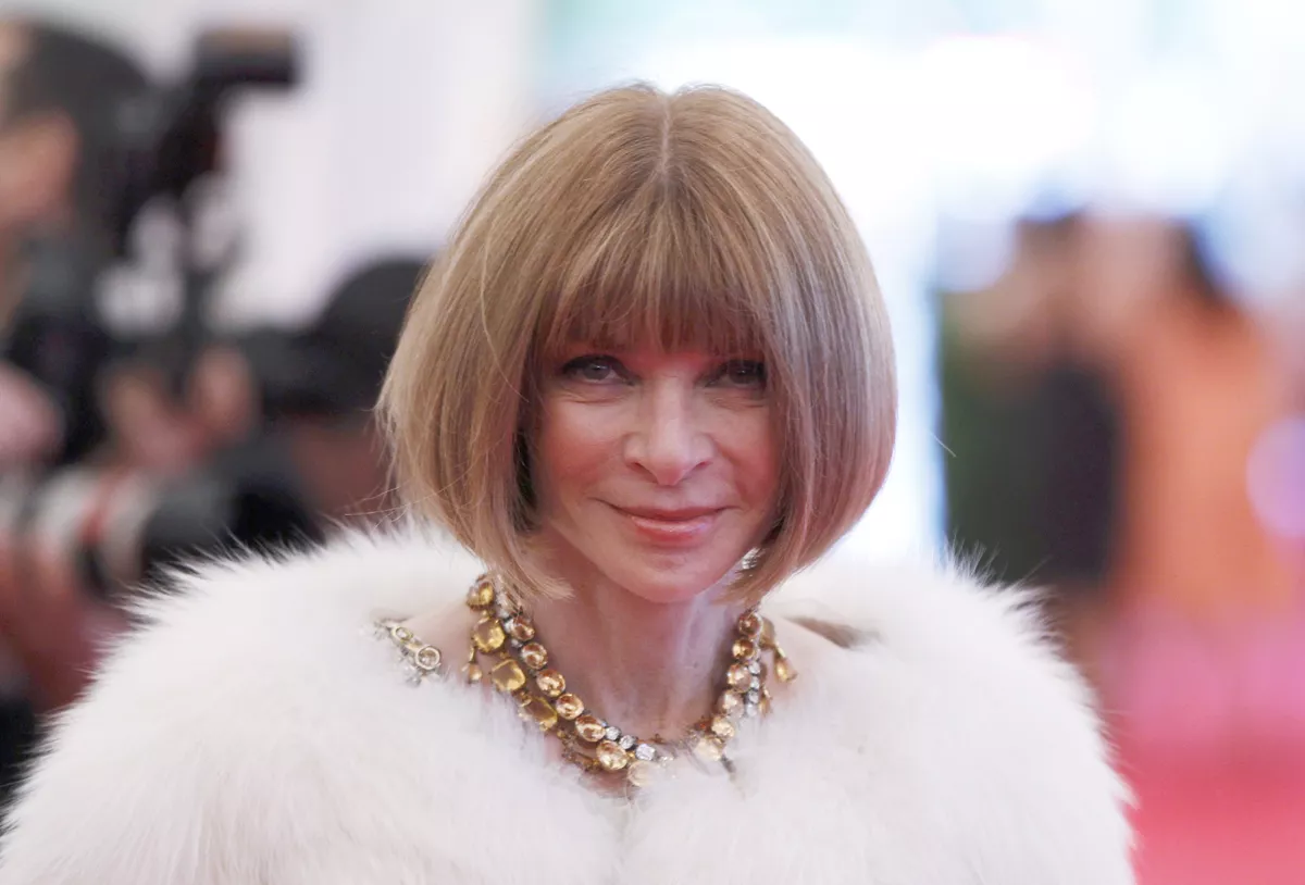 editor in chief of american vogue anna wintour arrives at the metropolitan museum of art costume institute benefit celebrating the opening of quot schiaparelli and prada impossible conversations quot exhibition in new york may 7 2012 photo reuters editor in chief of american vogue anna wintour arrives at the metropolitan museum of art costume institute benefit celebrating the opening of quot schiaparelli and prada impossible conversations quot exhibition in new york may 7 2012 photo reuters