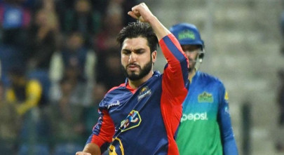 usman shinwari leaves karachi kings for lahore qalandars