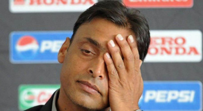 akhtar rips apart pakistan bowlers for poor show in adelaide test akhtar rips apart pakistan bowlers for poor show in adelaide test