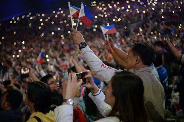 a powerful typhoon is threatening plans for the southeast asian games in the philippines photo afp a powerful typhoon is threatening plans for the southeast asian games in the philippines photo afp