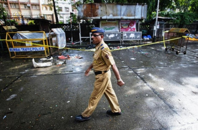deaths rise to 19 in mumbai blasts