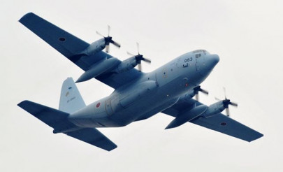 plane carrying presidential staff makes emergency landing