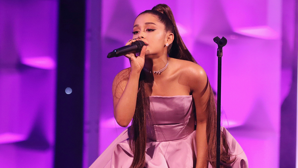 mandatory credit photo by todd williamson january images rex shutterstock 10015791bb ariana grande billboard 039 s 13th annual women in music show pier 36 new york usa   06 dec 2018