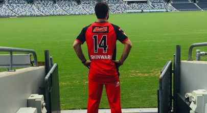 two pakistan players sign for big bash league