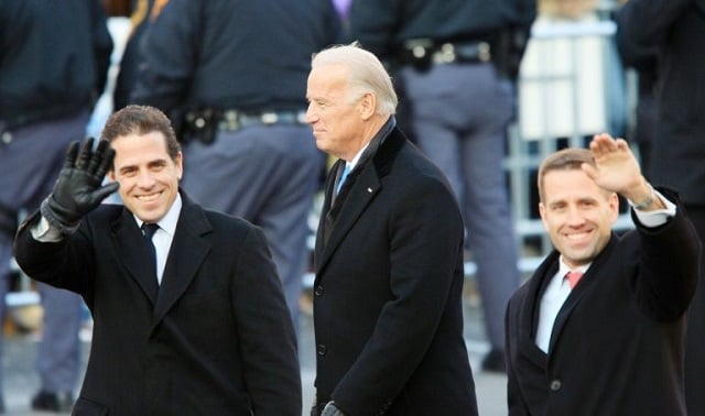 hunter biden l with his father joe biden c and late brother beau biden r at the 2009 inauguration of president barack obama photo afp