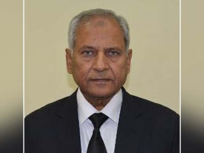 justice retd altaf ibrahim qureshi takes oath as acting cec justice retd altaf ibrahim qureshi takes oath as acting cec