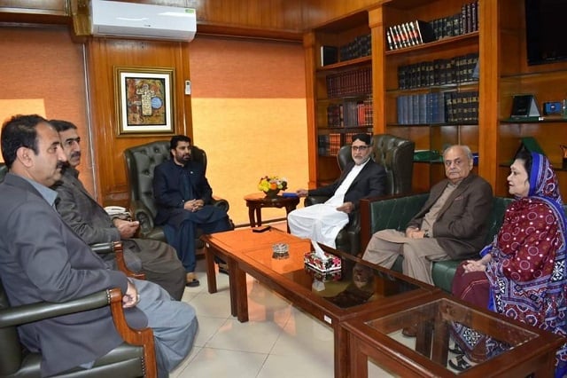 na deputy speaker qasim suri and interior minister brig retd ijaz shah in a meeting with a bnp m delegation led by its chief akhtar mengal photo twitter