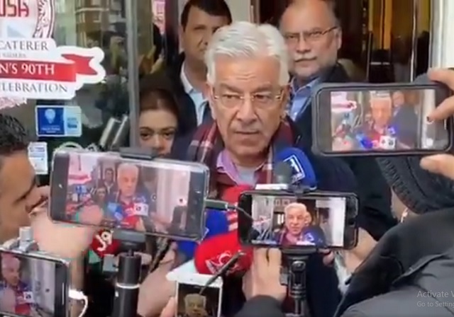 khawaja asif speaks to the media screengrab